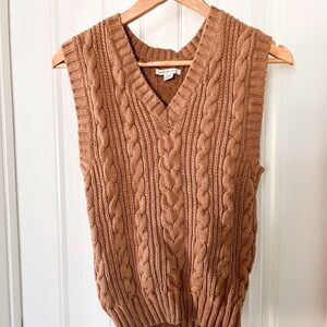 Oversized American Eagle Womens Cable Knit Sweater Vest V Neck Brown Small
